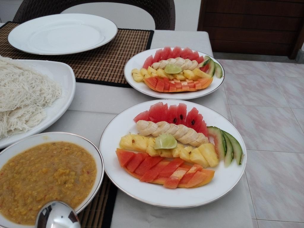 Inlak Garden Hotel Negombo Exterior foto